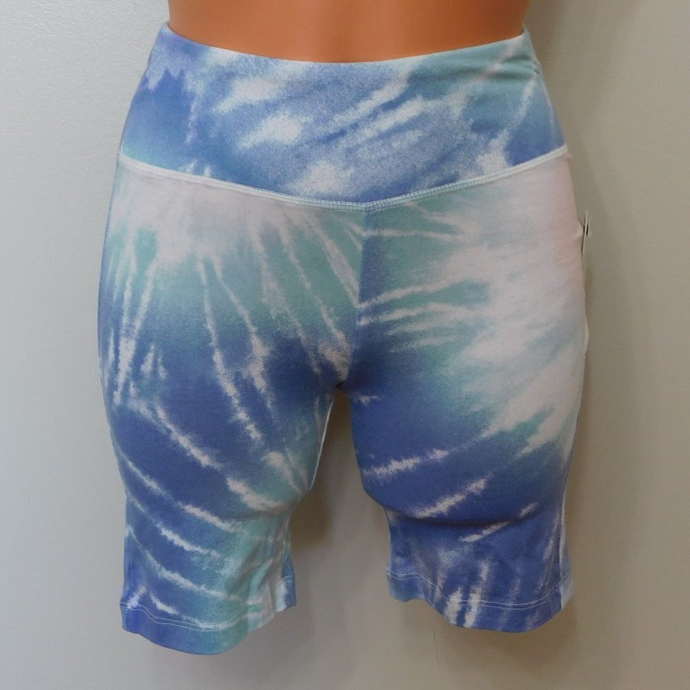 JR7 Hippie Rose Multi Color Juniors' High-Rise Biker Shorts - Size S